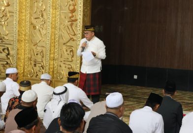 Pj. Bupati PPU Sebut Momen Idul Fitri Membawa Hikmah yang Sangat Berarti Bagi Umat Islam