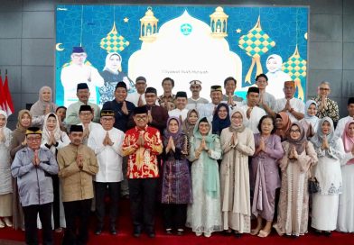 Makmur Marbun Bersama Jajaran Pejabat Pemkab PPU Hadiri Halalbihalal Provinsi Kaltim